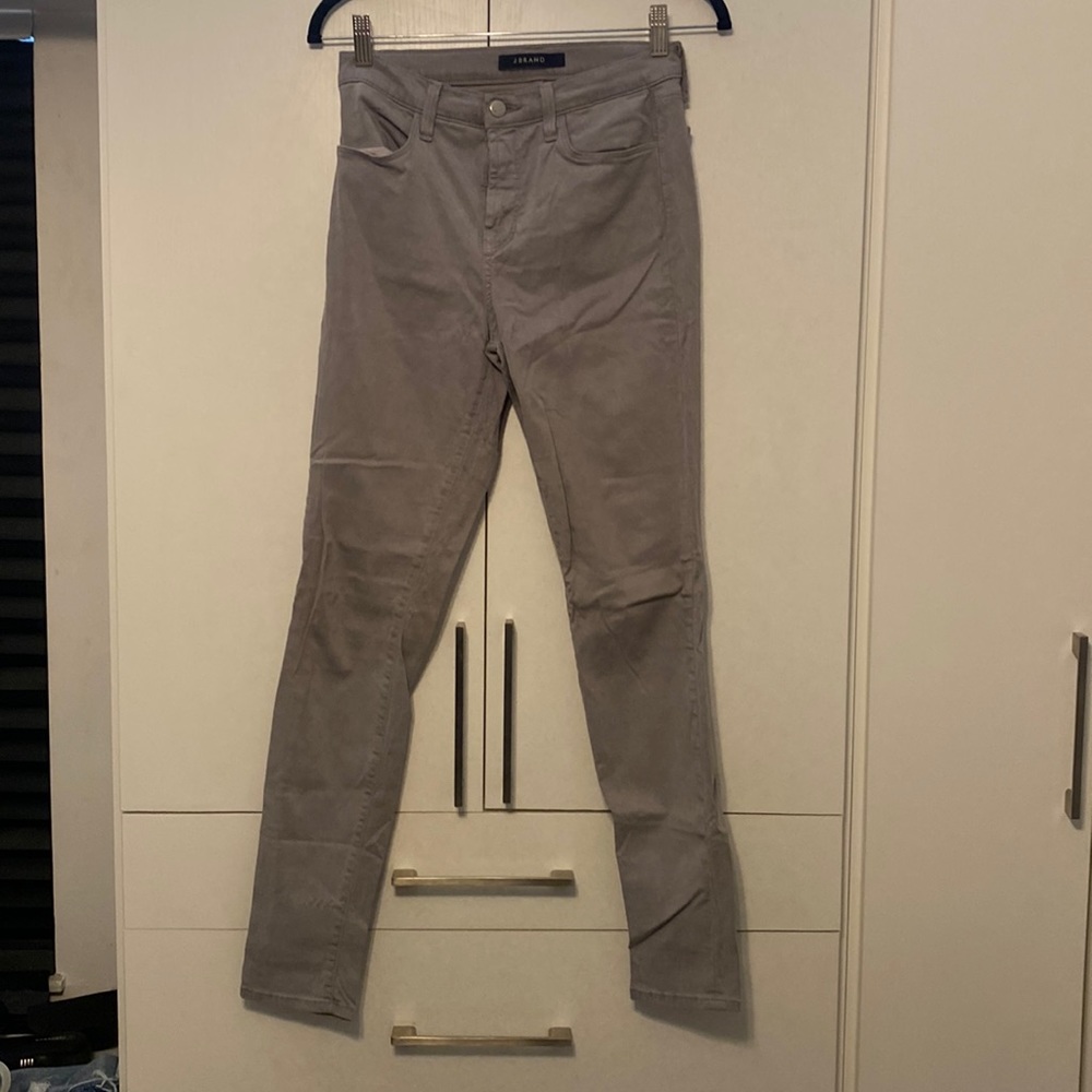 JBrand Maria High Rise Skinny in Luxe Sateen 28
